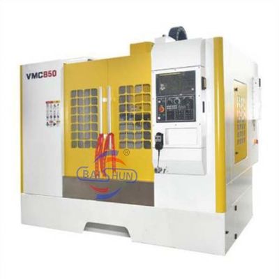 3 оси CNC фрезерная машина Производитель Вертикальный токарный станк VMC850 Вертикальный центр обработки
